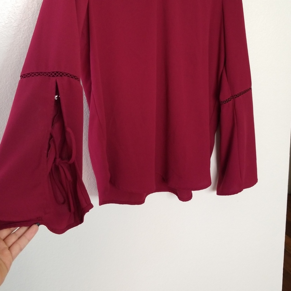 Top - Picture 2 of 2